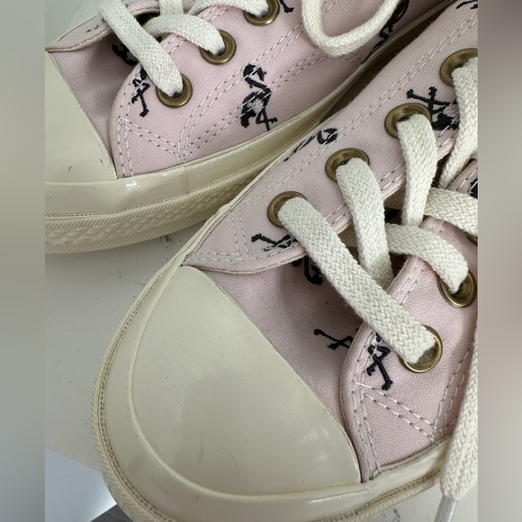 Chuck Taylor Flamingo Converse🦩 - Picture 6 of 9